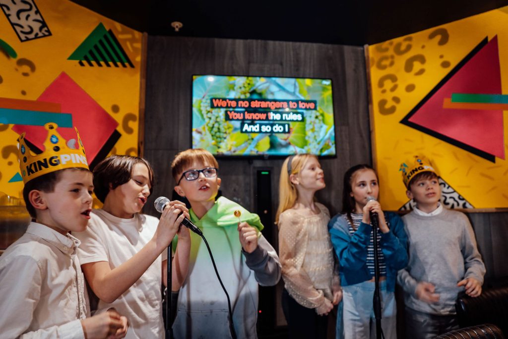 karaoke leeds kids parties king pins