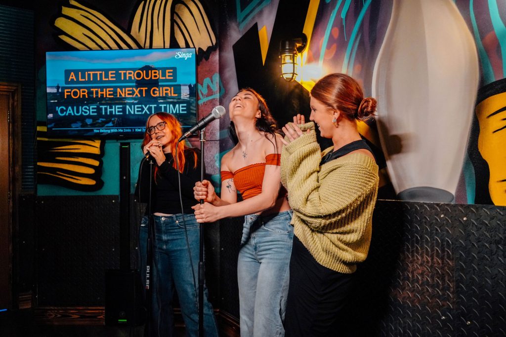 karaoke manchester christmas parties king pins